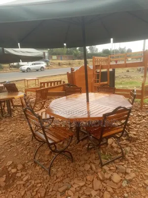 Outdoor Garden Umbrella
