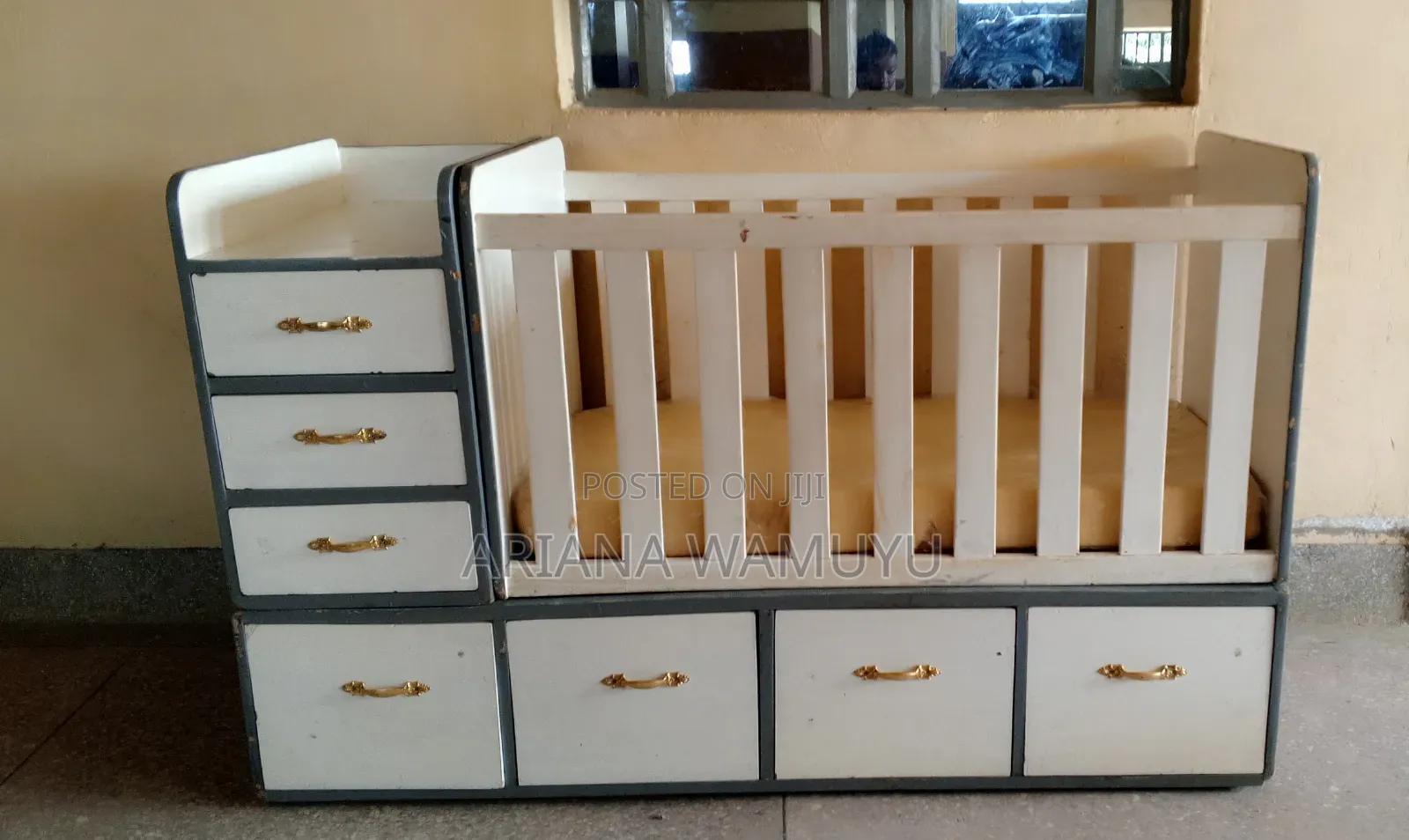 Baby Bed  5 1/2 Ft