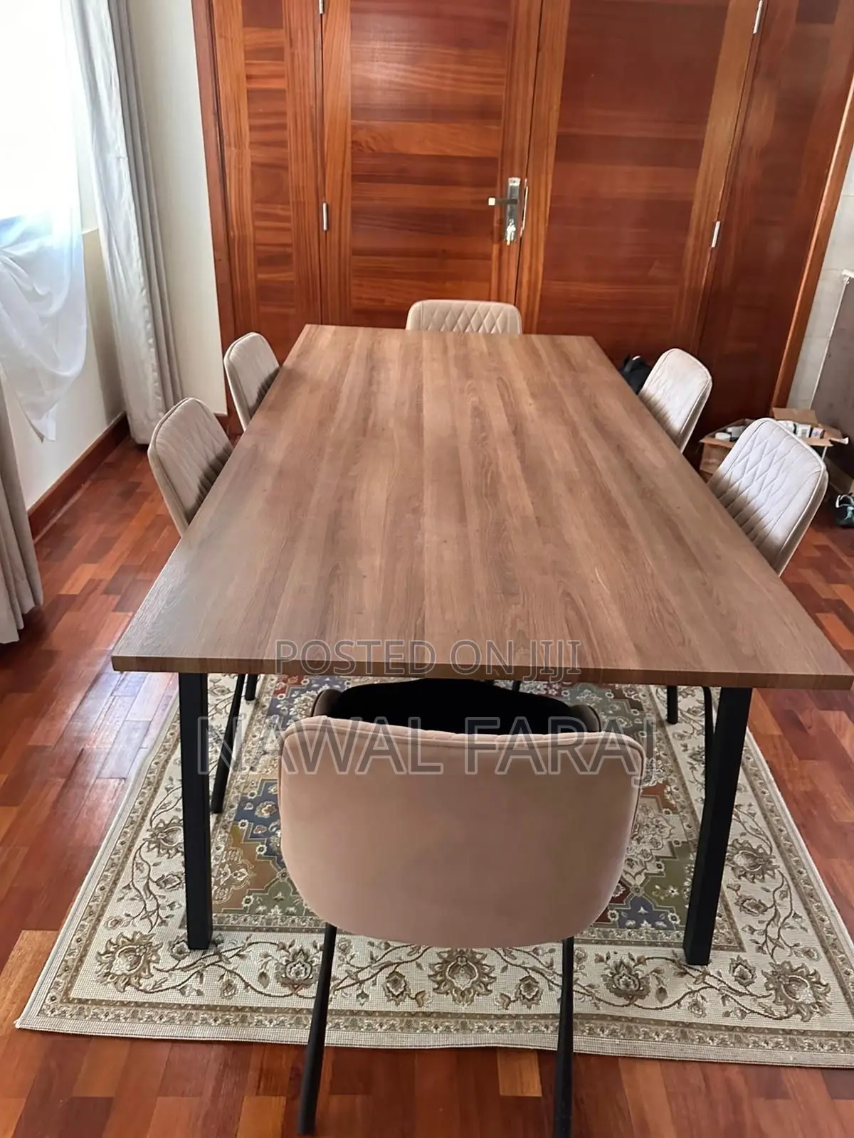 Dinning Table