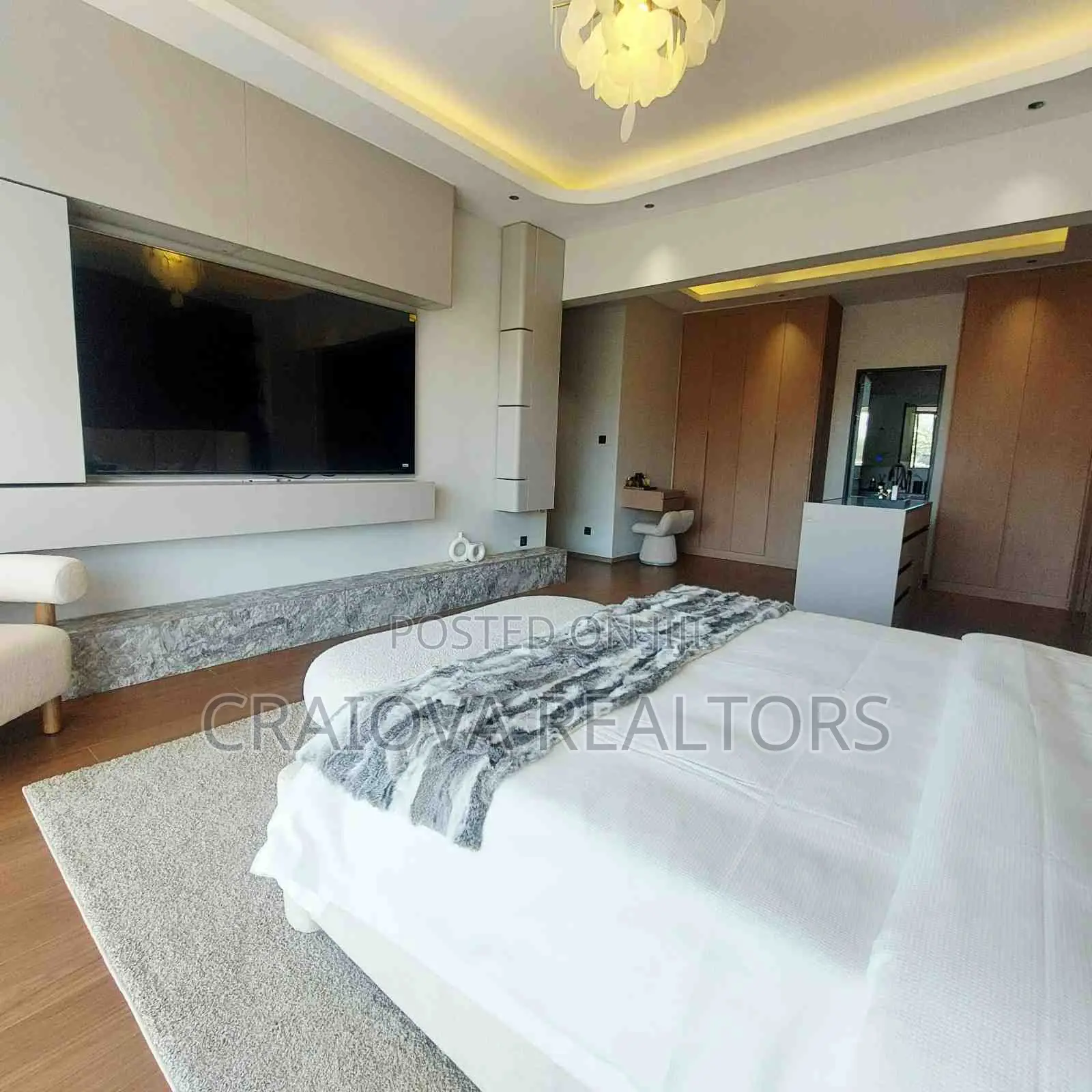 4bdrm Apartment in Spring Valley for sale