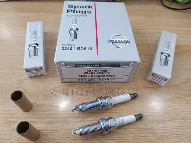 Spark Plugs - thumbnail 2