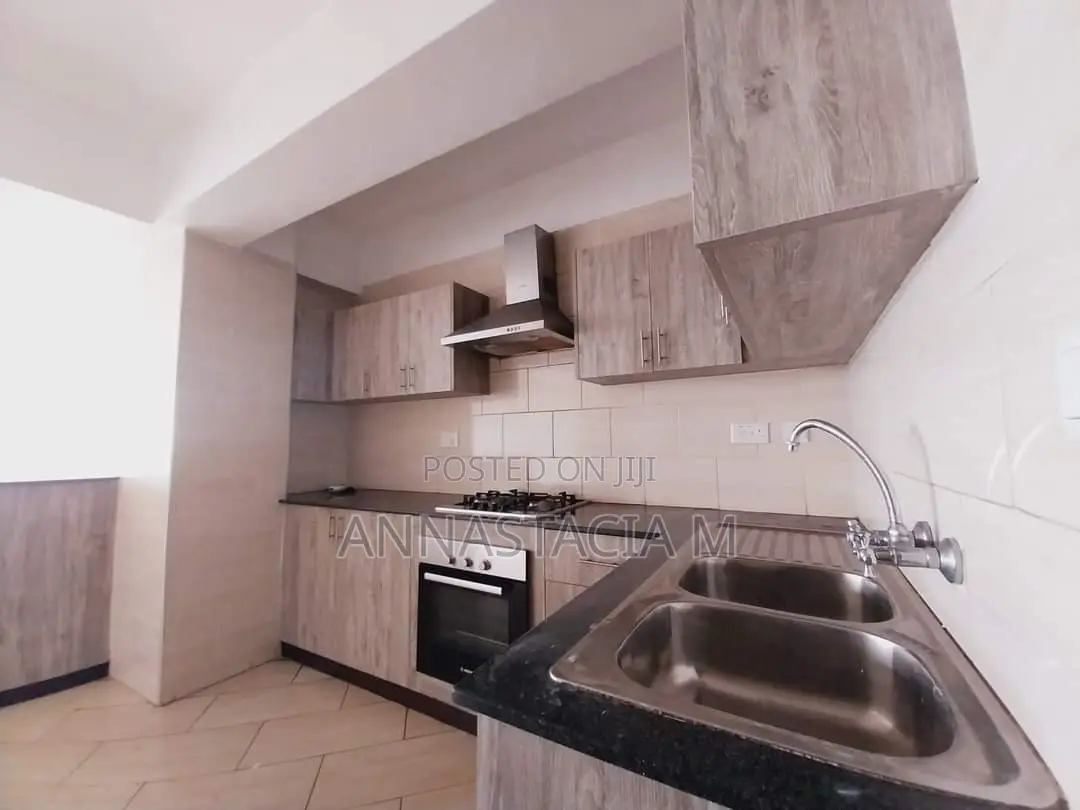 2bdrm Apartment in Mountainview for rent