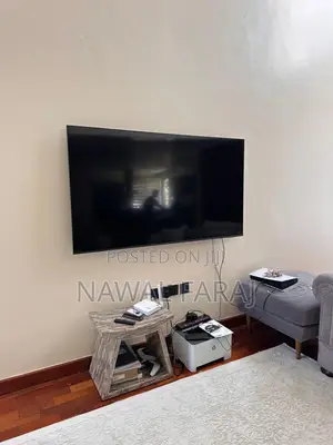 Samsung Flatscreen TV