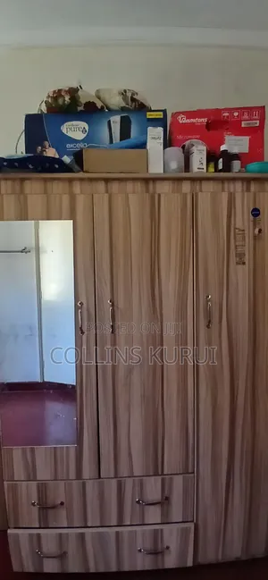 Portable Wardrobe