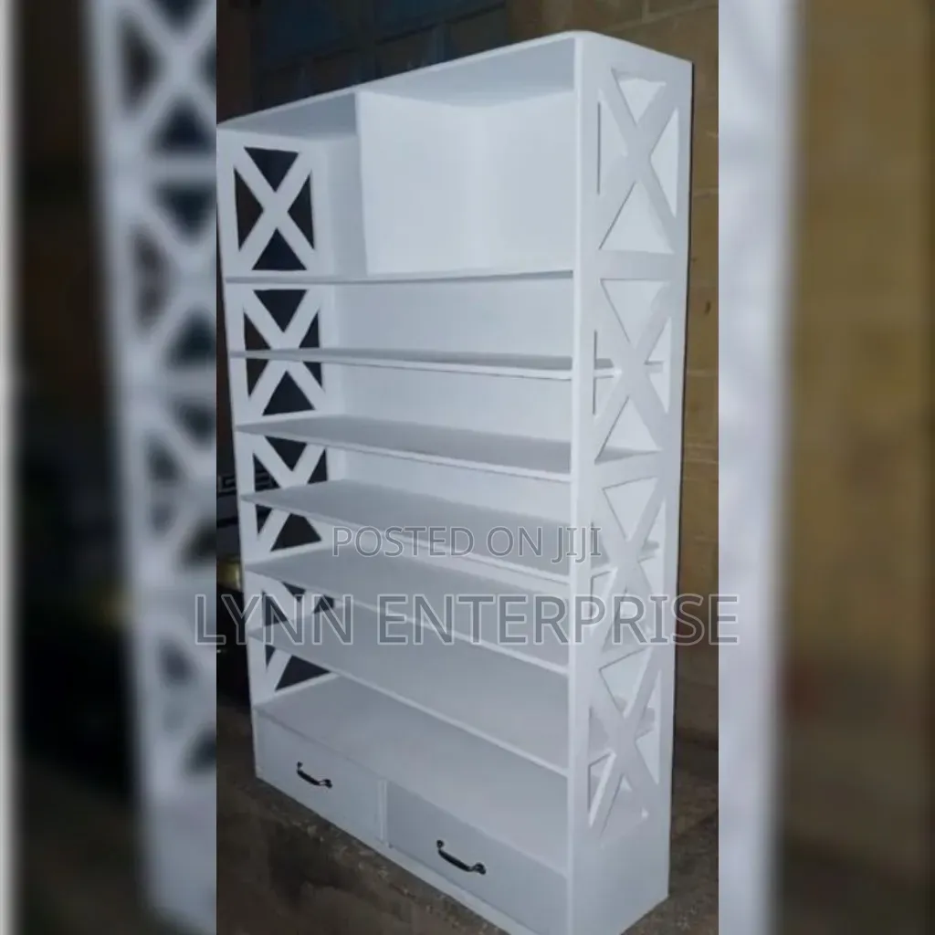 White Executive Wooden  Shoes Rack