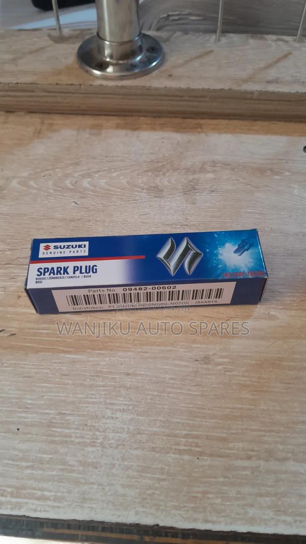 Spark Plugs - thumbnail 2