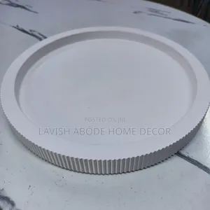 White Resin Decor Tray – Elegant Decorative Tray