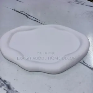 White Decorative Cloud Tray – Elegant Home Décor Tray