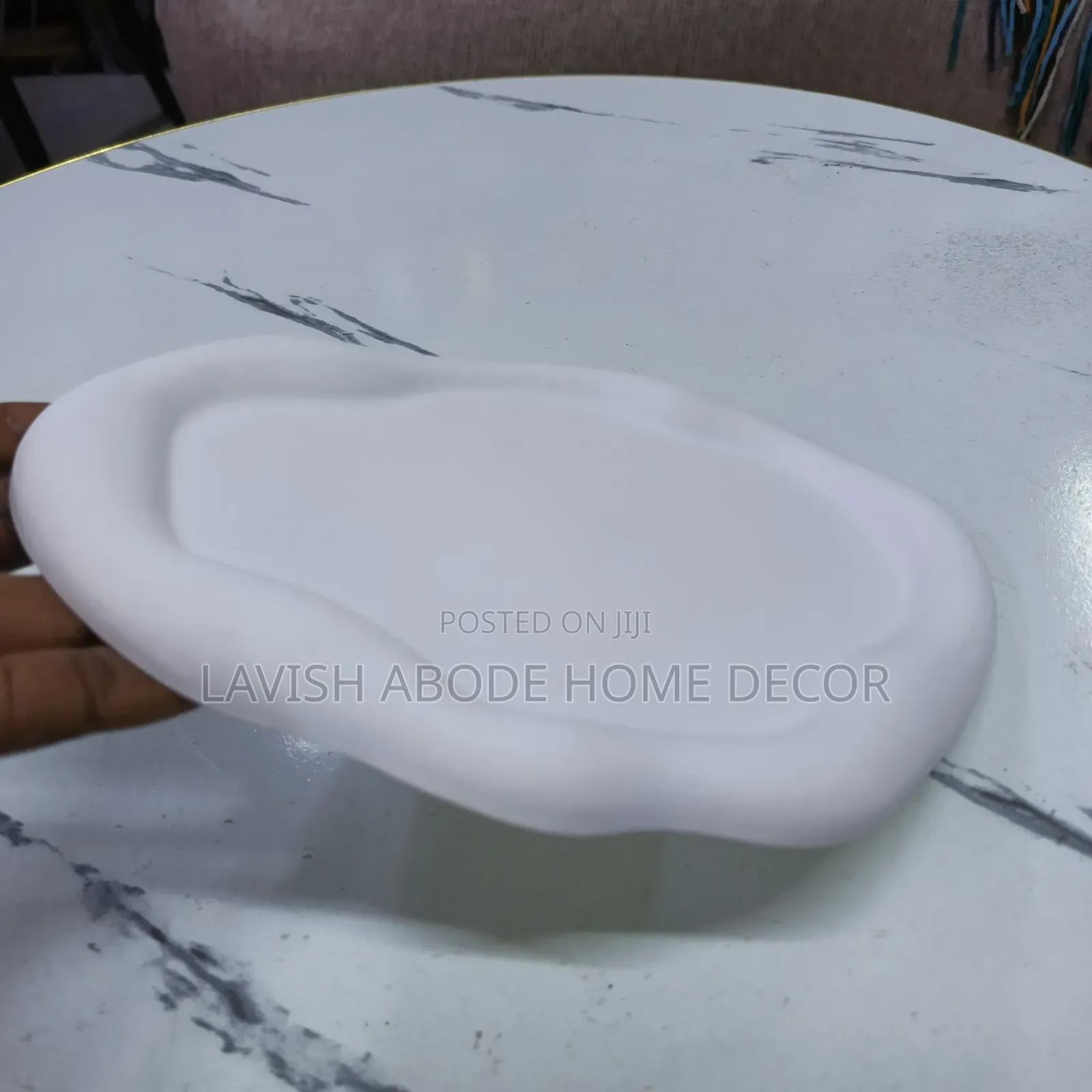 White Decorative Cloud Tray – Elegant Home Décor Tray