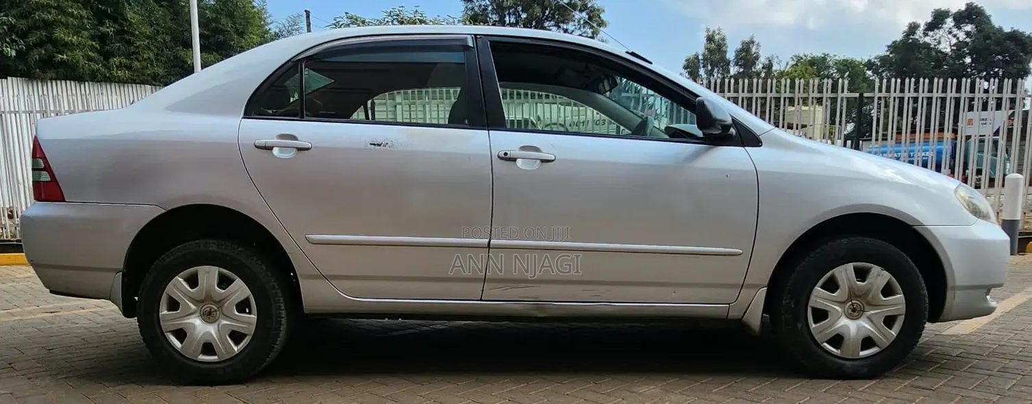Toyota Corolla 2005 Silver