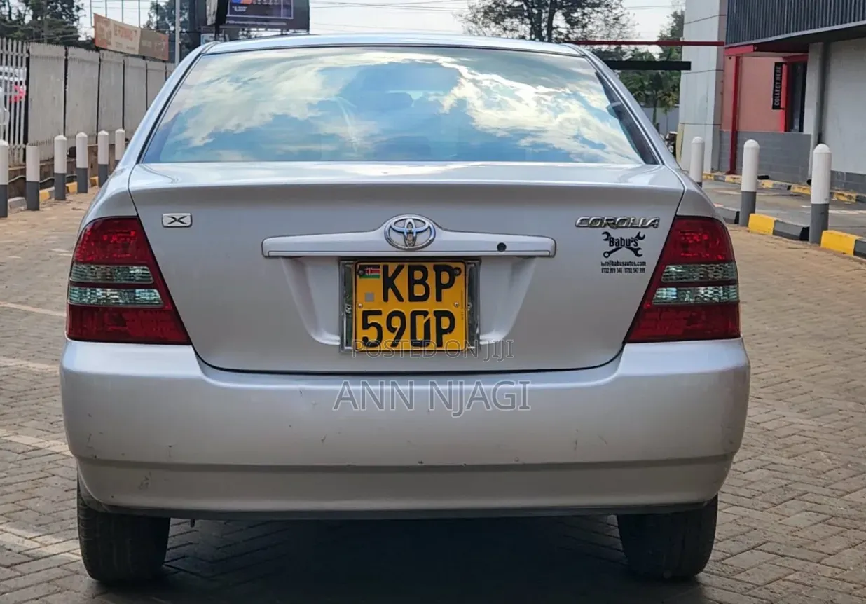 Toyota Corolla 2005 Silver