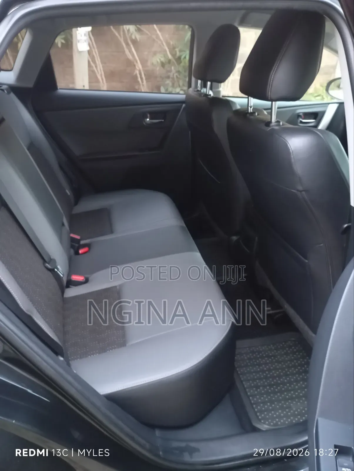Toyota Auris 2014 Black