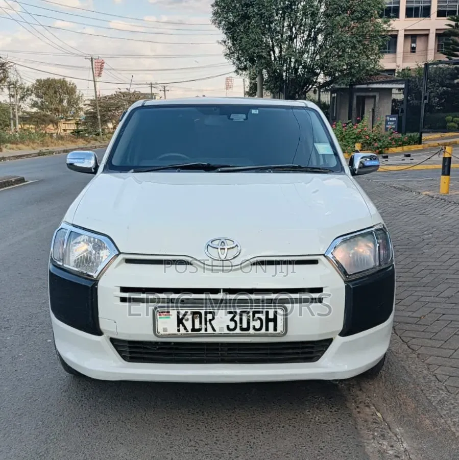 Toyota Probox 2018 White