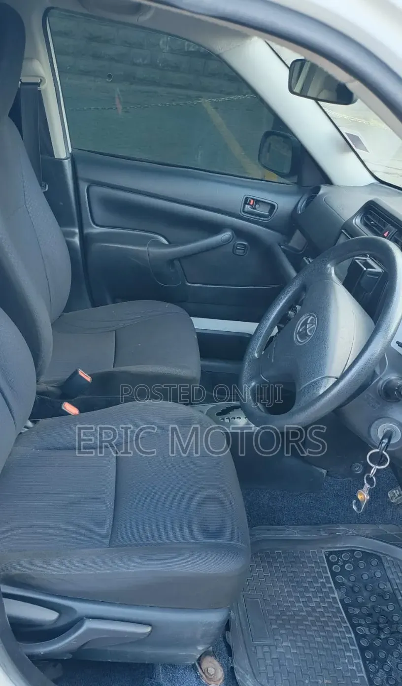 Toyota Probox 2018 White