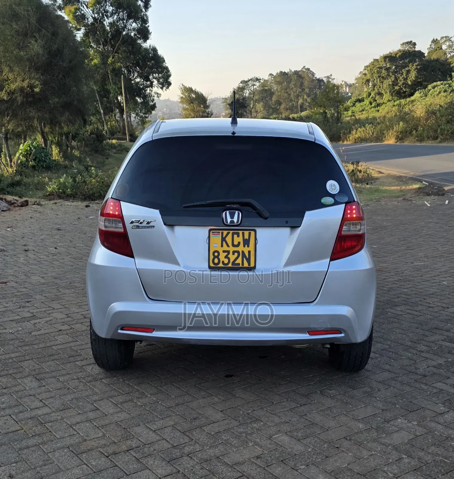 Honda Fit Automatic 2012 Silver