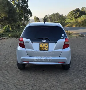 Honda Fit Automatic 2012 Silver