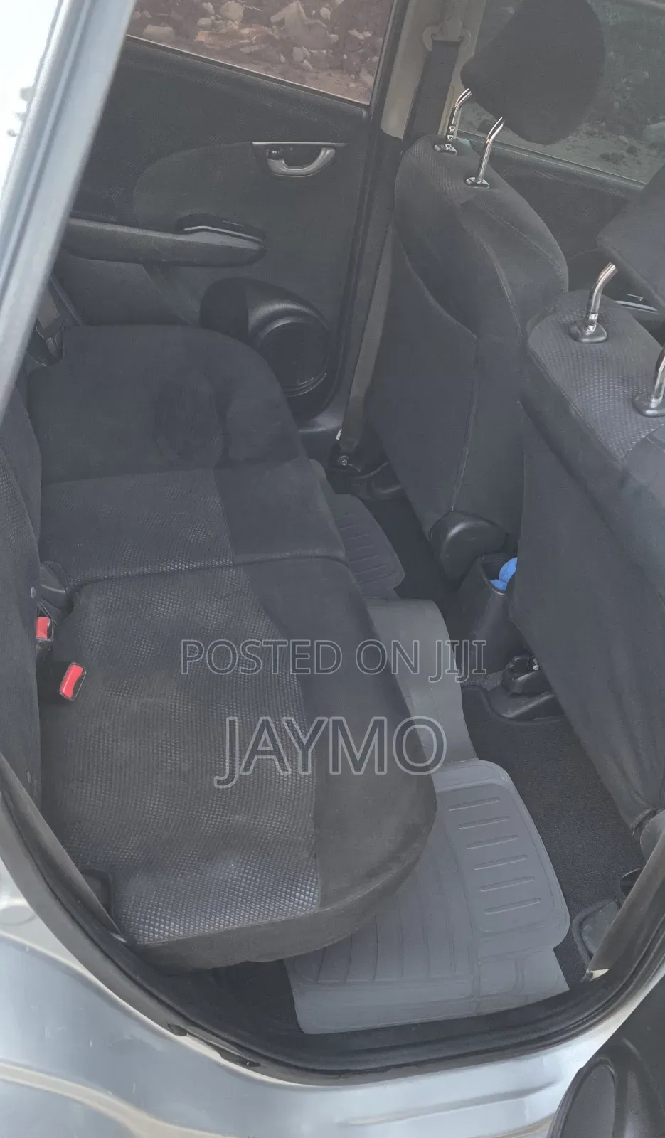 Honda Fit Automatic 2012 Silver