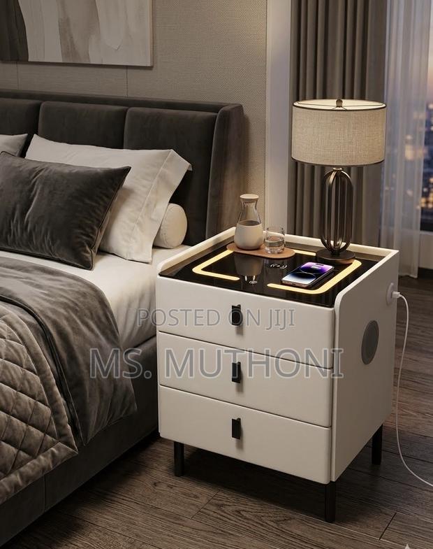🔊 White Smart Bedside Table With Three Pull-Out Drawers, a Glass Top - thumbnail 2