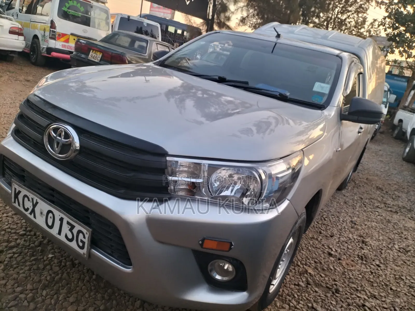 Toyota Hilux 2018 Silver