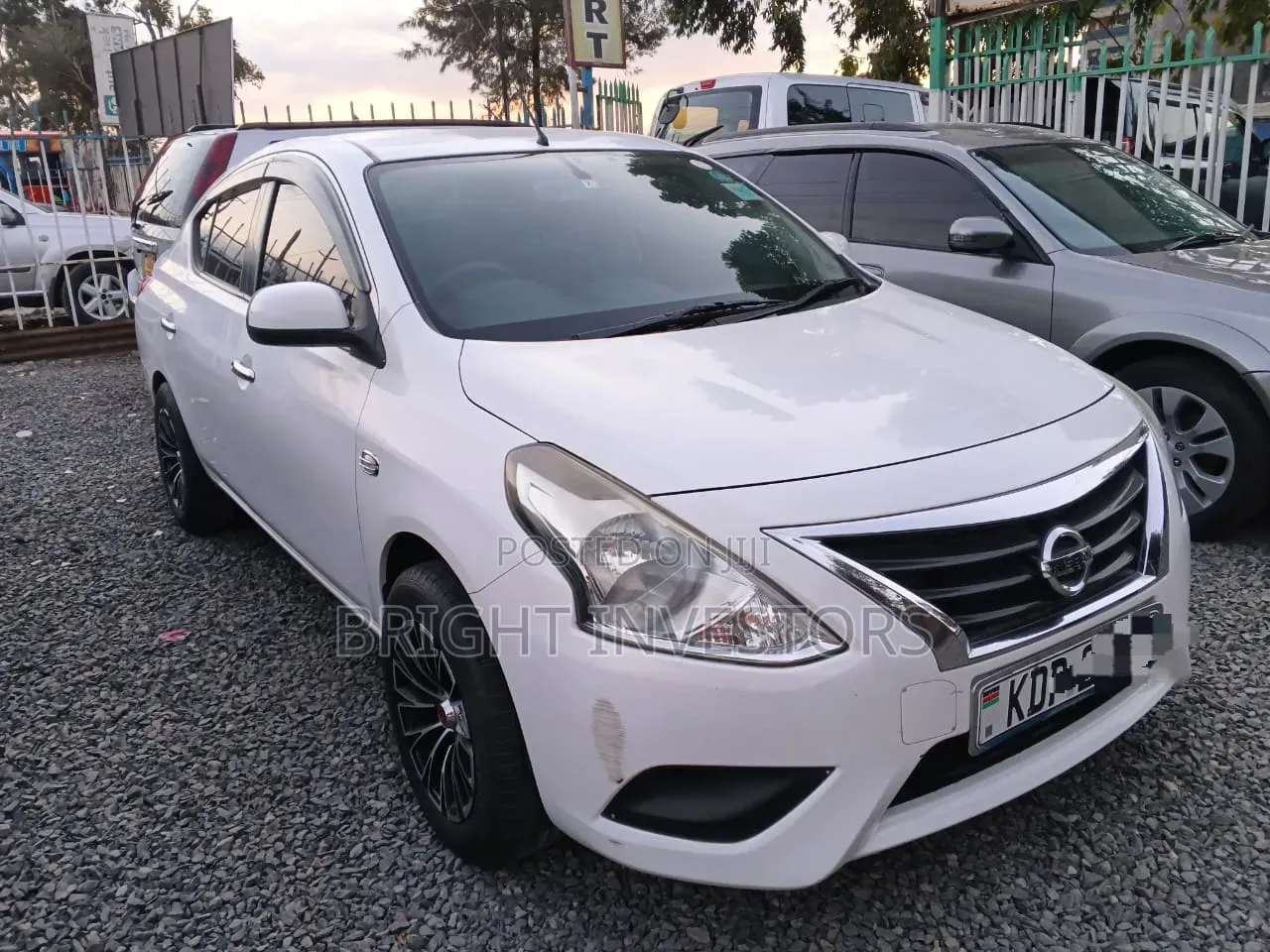 Nissan Latio 1.2 2017 White
