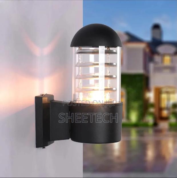 Outdoor Angle Wall Light