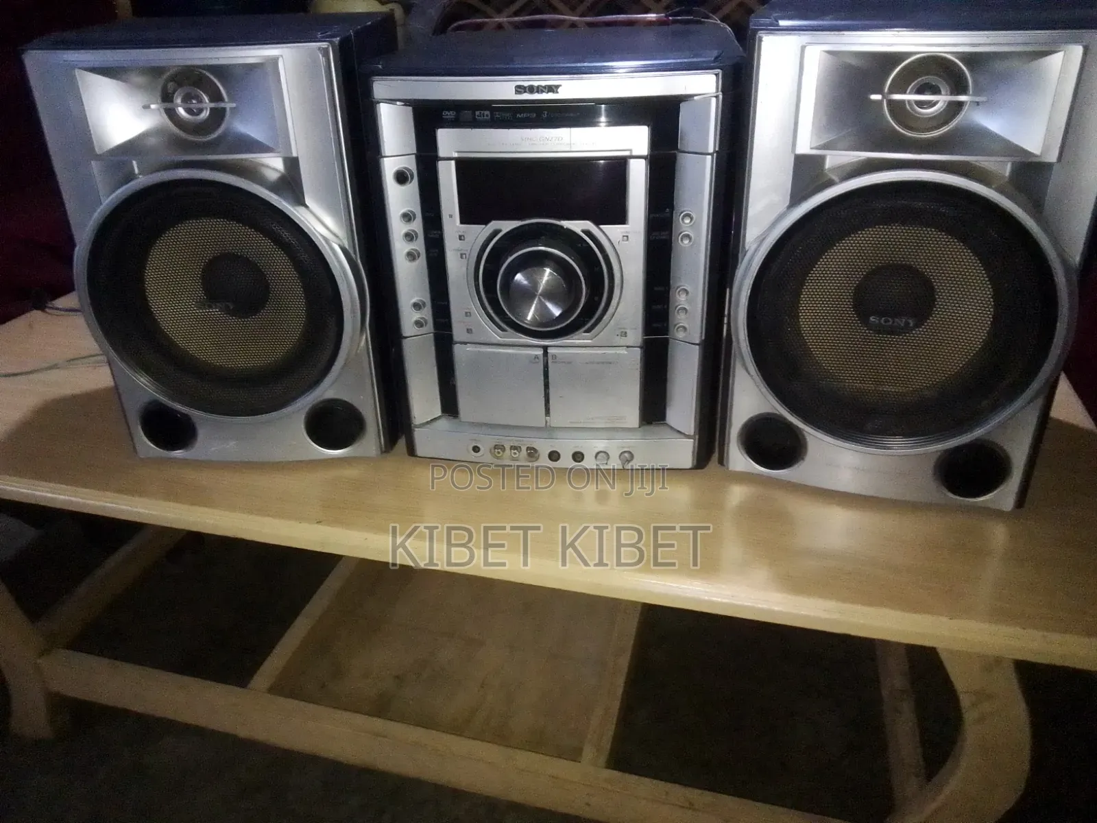 Sony 3changer Powerful Music System