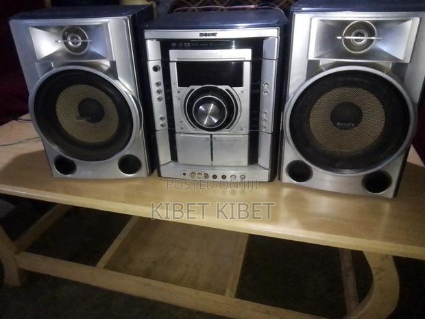 Sony 3changer Powerful Music System