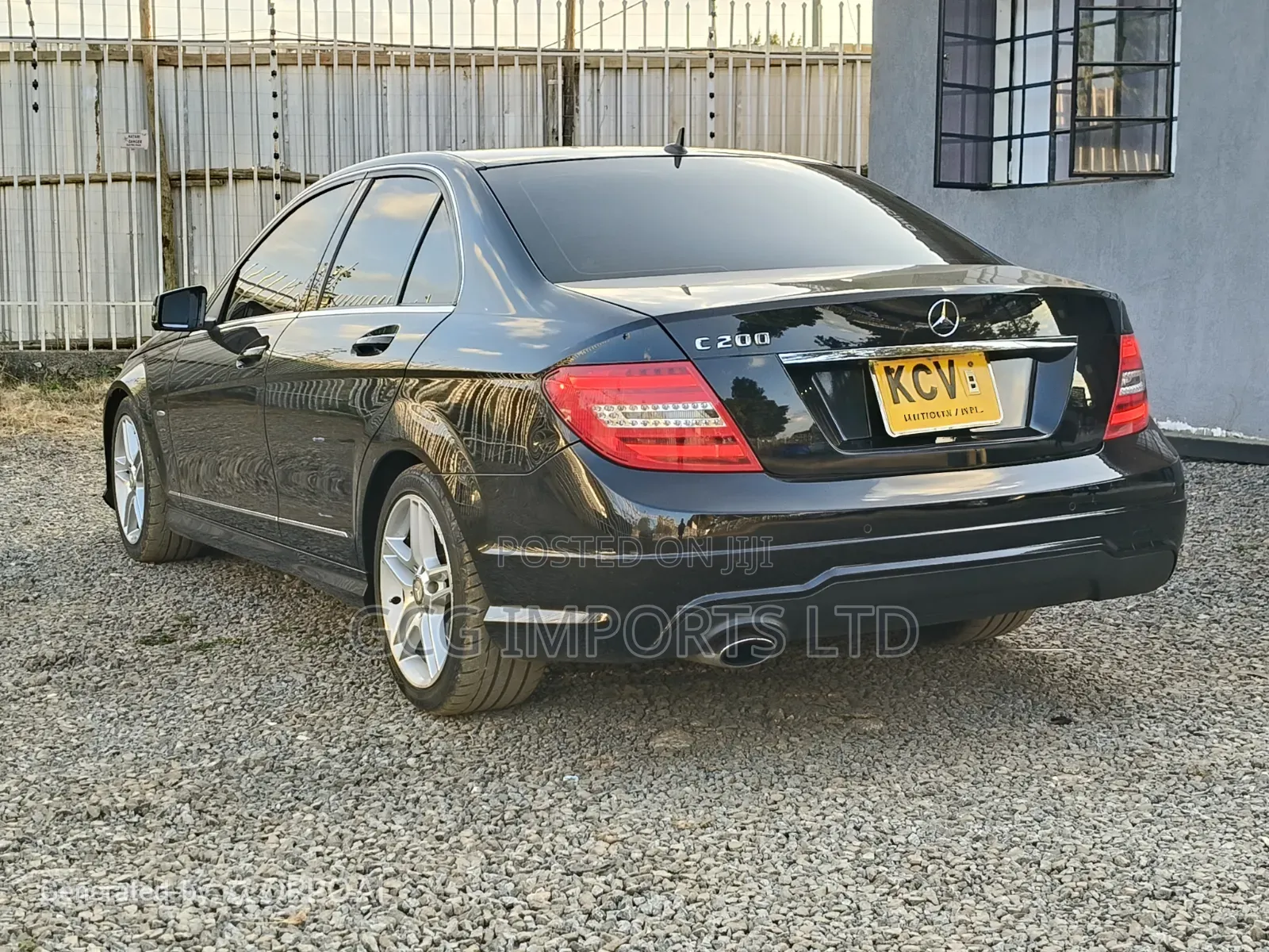 Mercedes-Benz C200 2014 Black
