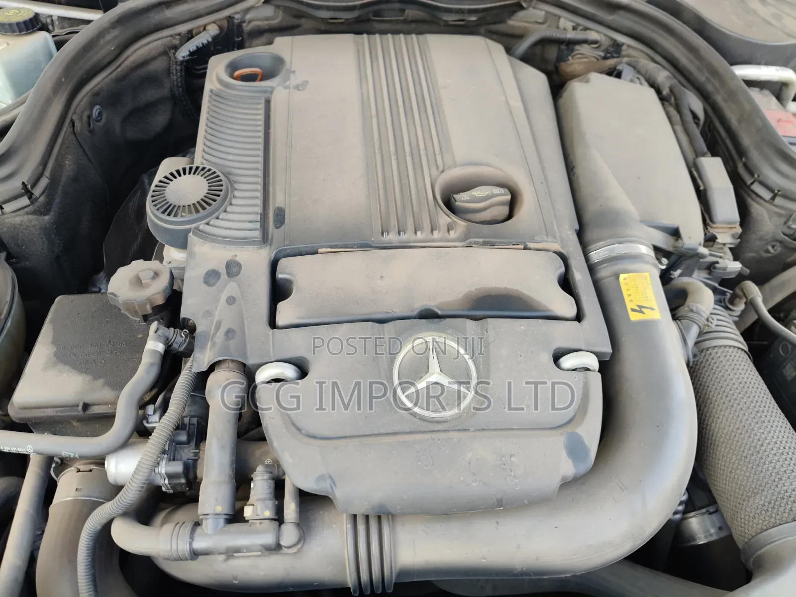 Mercedes-Benz C200 2014 Black
