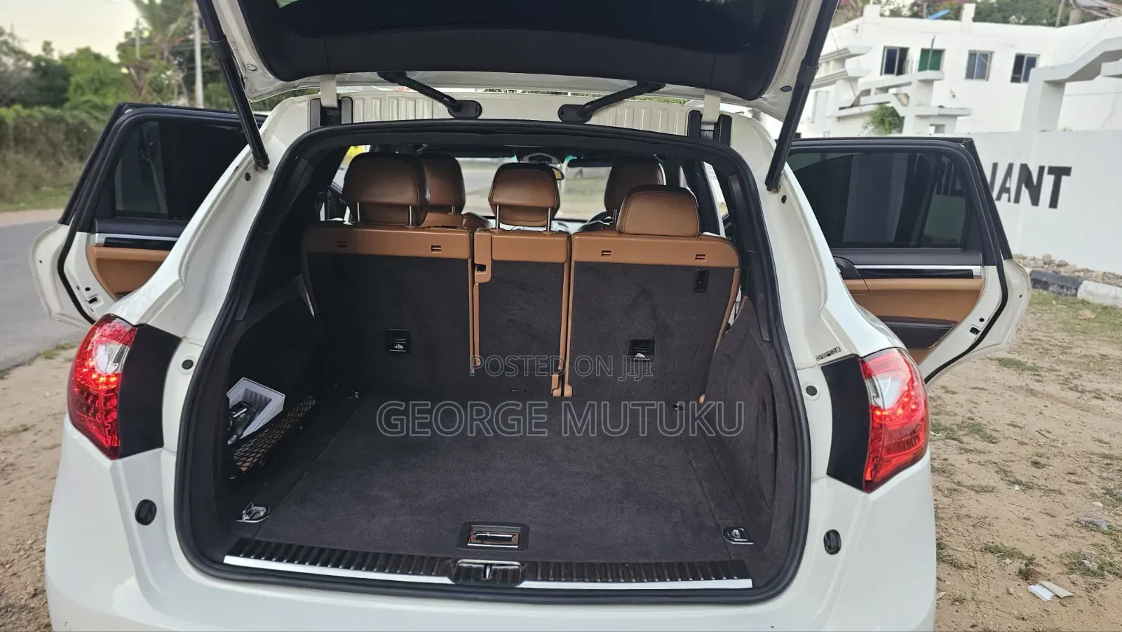 Porsche Cayenne 2014 Pearl