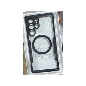 Samsung Transparent Case for Galaxy S22 Ultra.