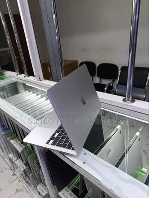 Laptop Apple MacBook Pro 2020 32GB Intel Core i7 SSD 512GB