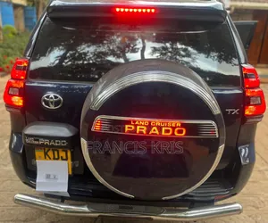Toyota Land Cruiser Prado 2015 Black