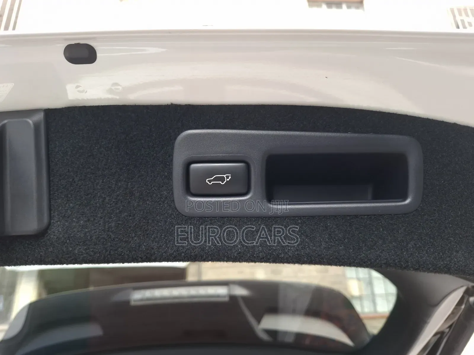 Toyota Harrier 2018 Pearl