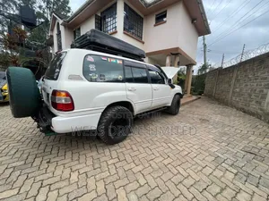 Toyota Land Cruiser 2002