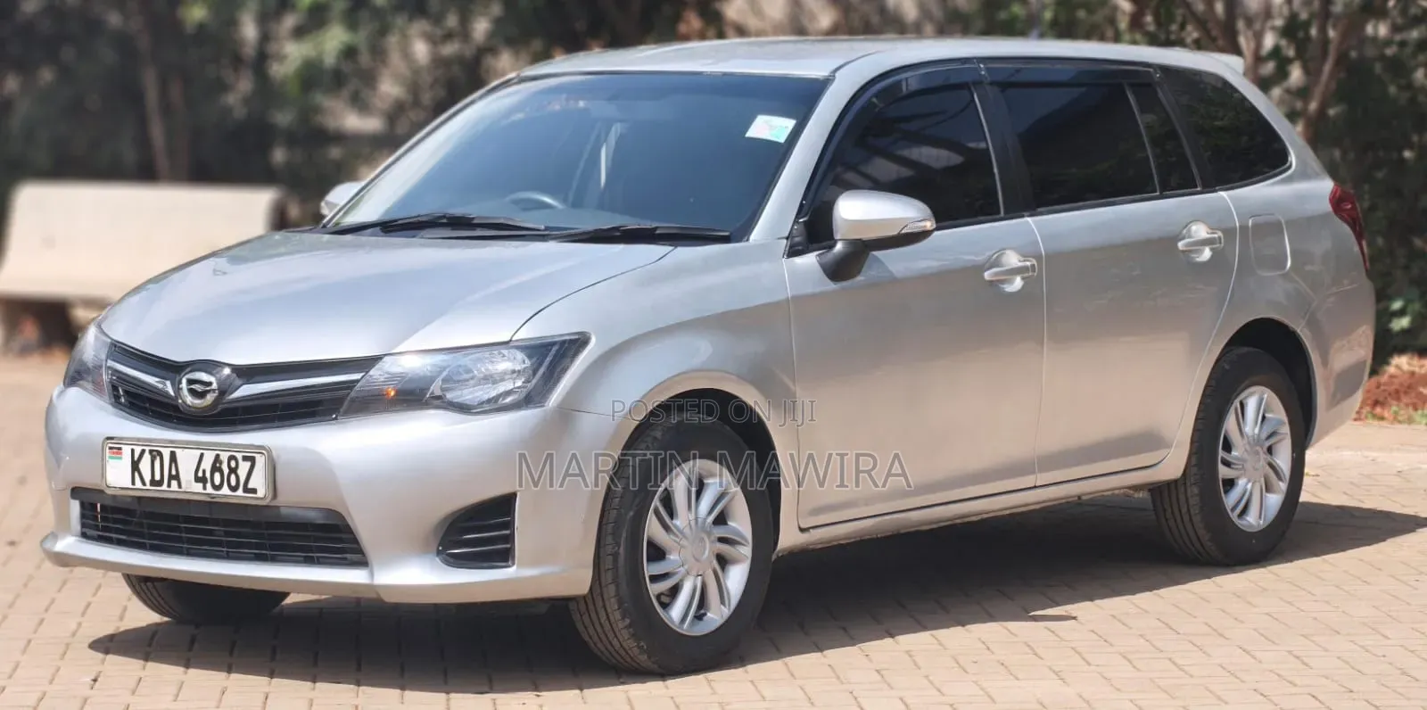 Toyota Corolla Fielder 2013 Silver