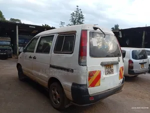 Toyota TownAce 2003 White