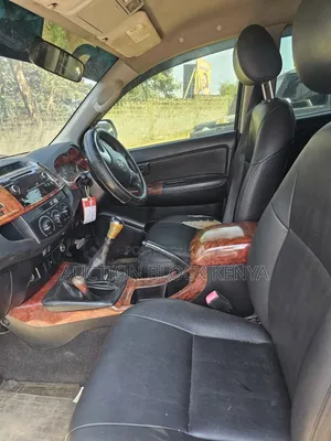 Toyota Hilux 2015 Silver