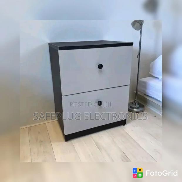 Julz Nightstand – Compact Bedside Storage Cabinet