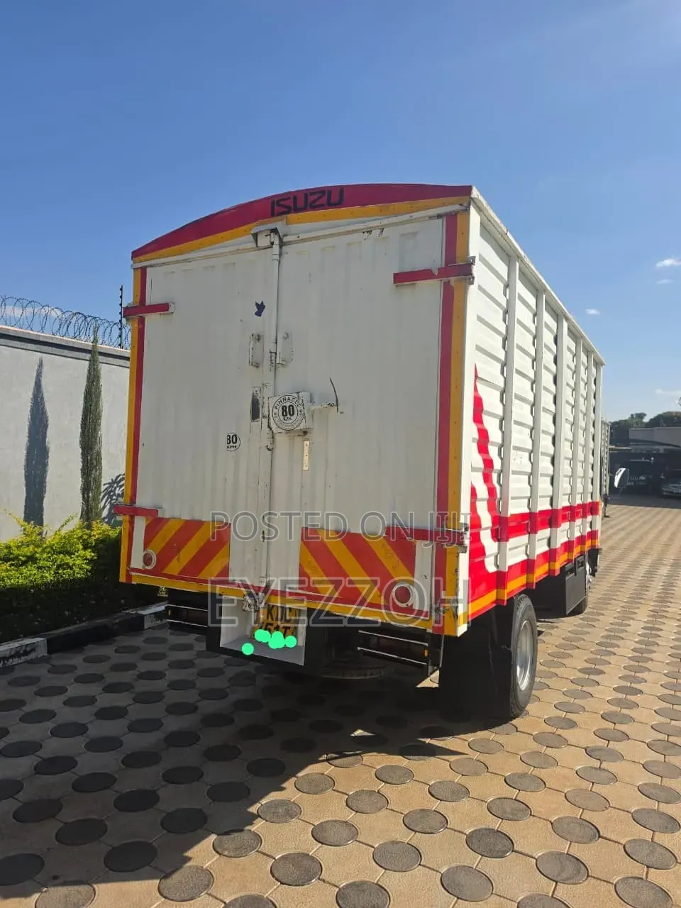 Isuzu NMR KDC on Sale