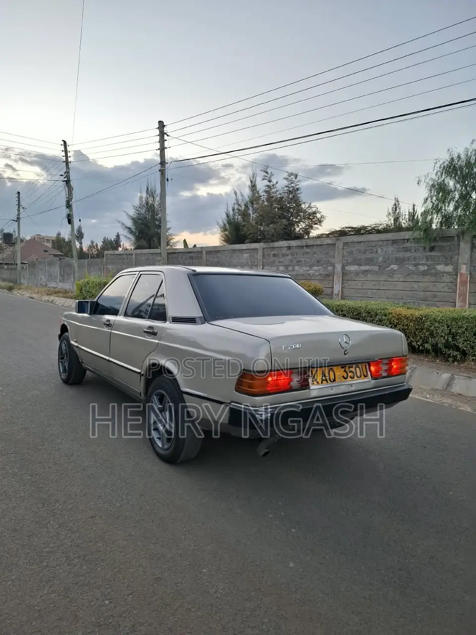 Mercedes-Benz E200 1996 Silver