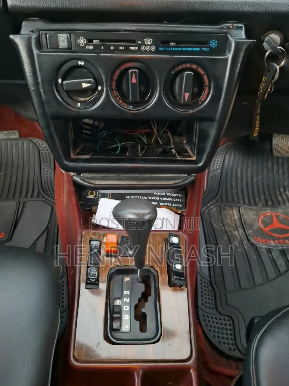 Mercedes-Benz E200 1996 Silver