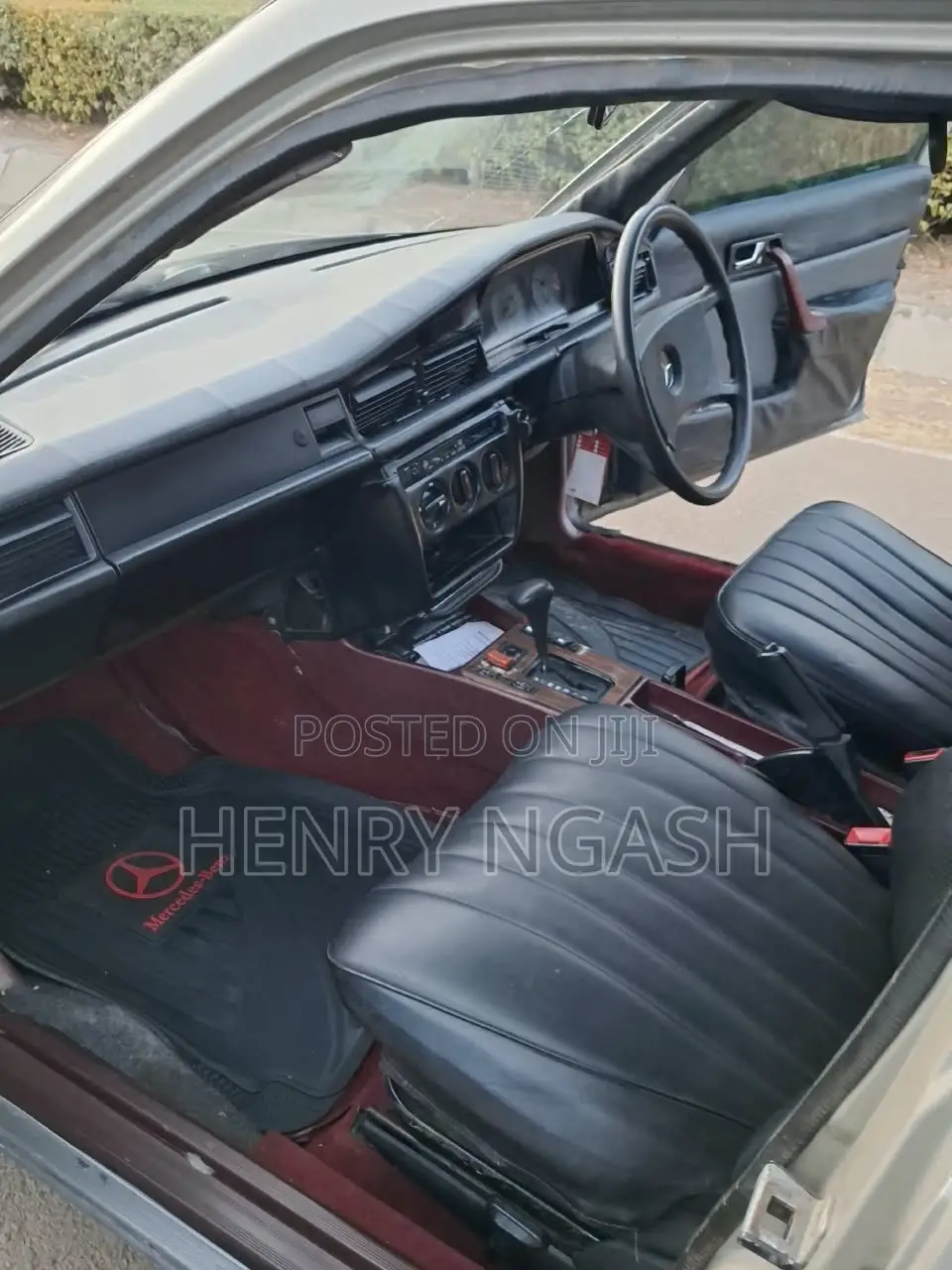 Mercedes-Benz E200 1996 Silver