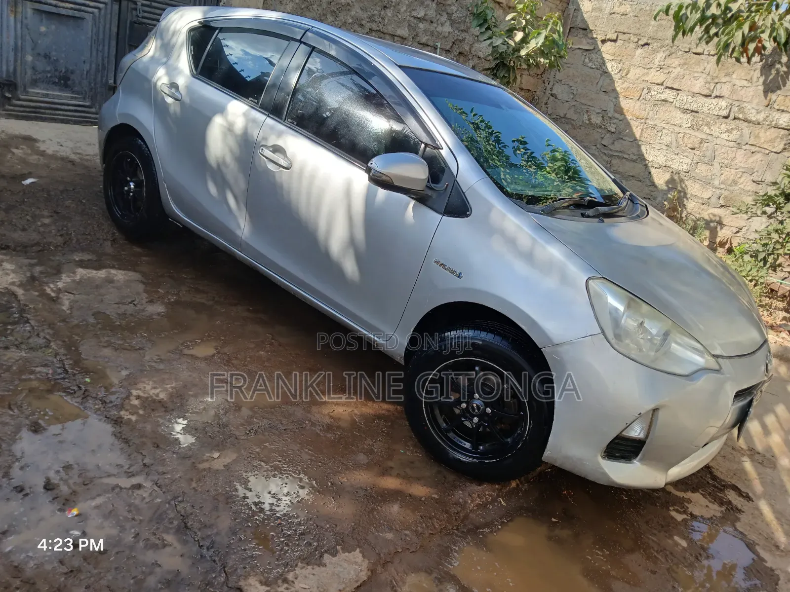 Toyota Aqua 2012 Silver