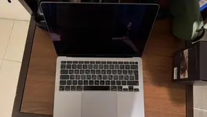 Laptop Apple MacBook Air 8GB Apple M1 SSD 256GB
