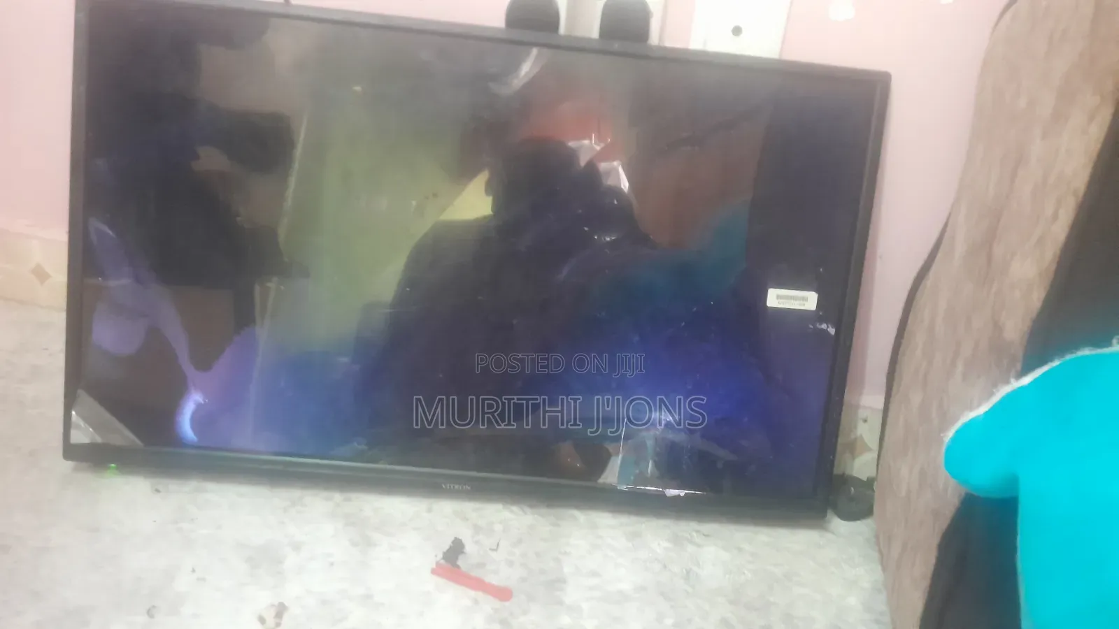 Vitron 32 TV