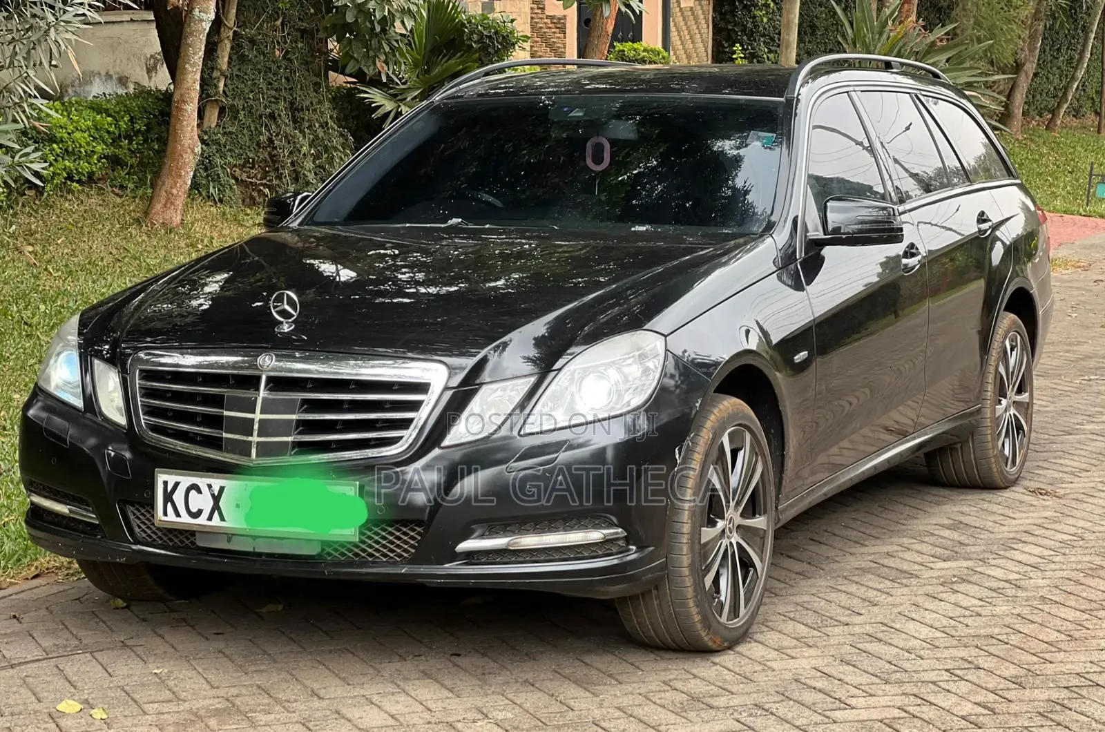 Mercedes-Benz E250 2012 Black