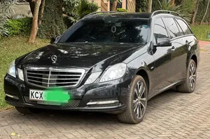 Mercedes-Benz E250 2012 Black