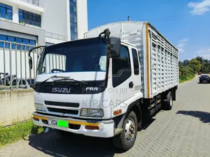 Isuzu FRR Closedbody