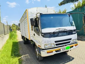 Isuzu FRR Closedbody